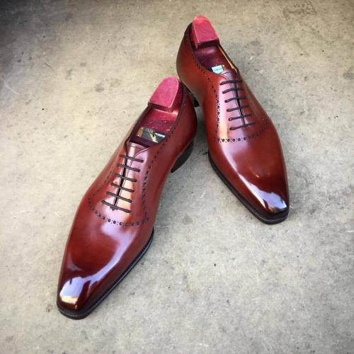 Balfour made in Vintage Cherry on the Deco square last