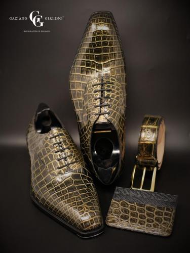 Hilton made in 22ct gold laquered Alligator.