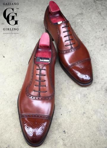 Hughes made in Vintage Cedar on the GG06 last