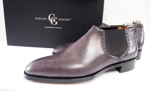 Montand 2 made in Pearl Grey on the DG70 last.