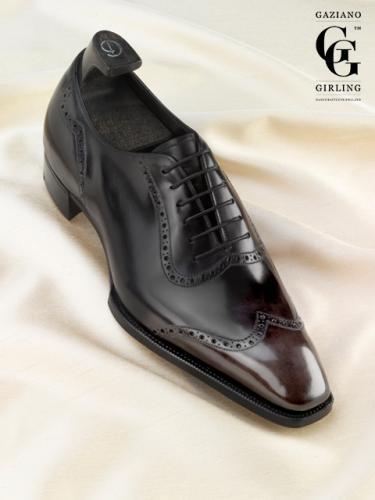 Papworth made in Deco Black on Deco square toe.